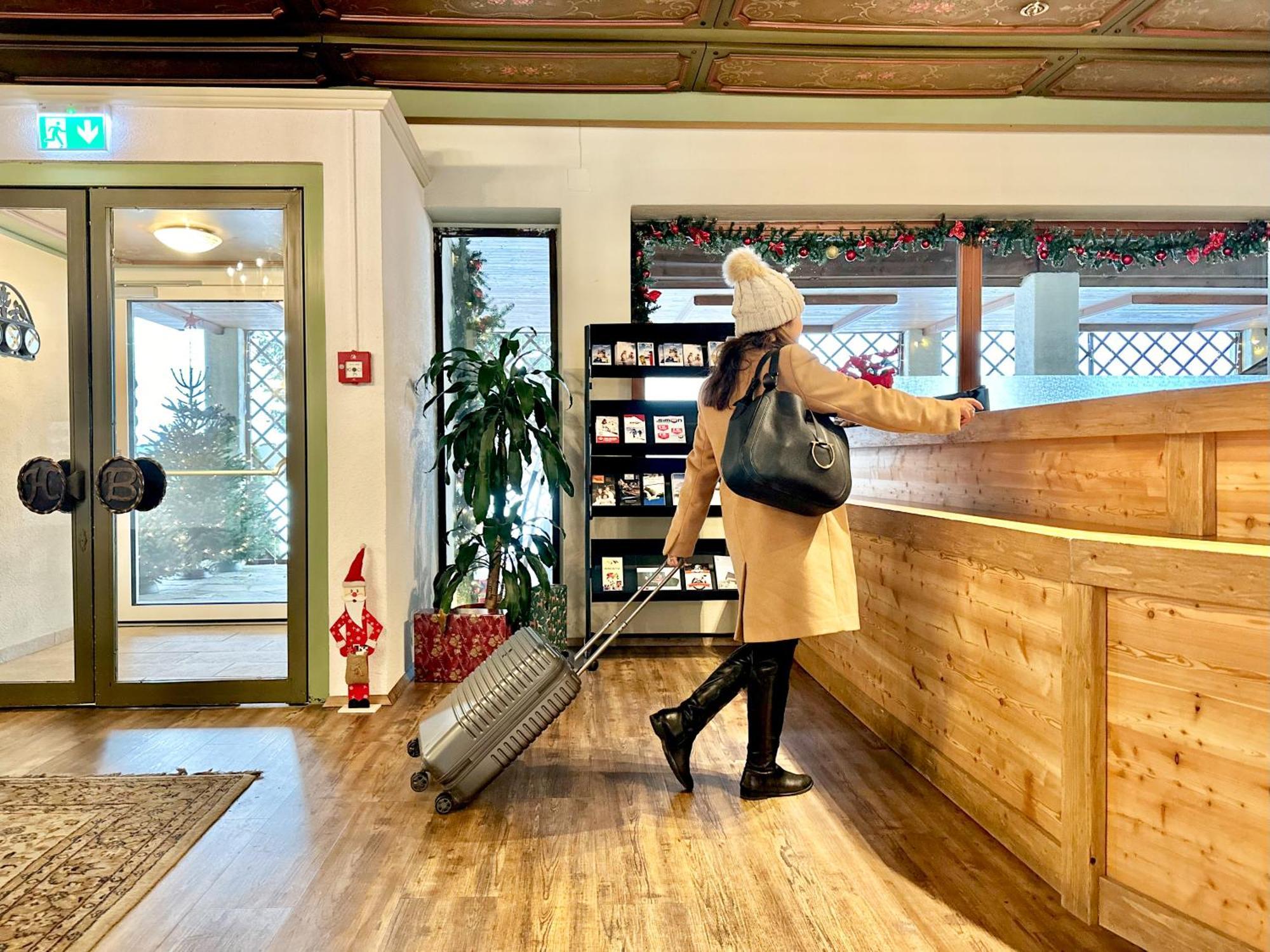 Clc Alpine Centre Hotel Saalfelden Bagian luar foto