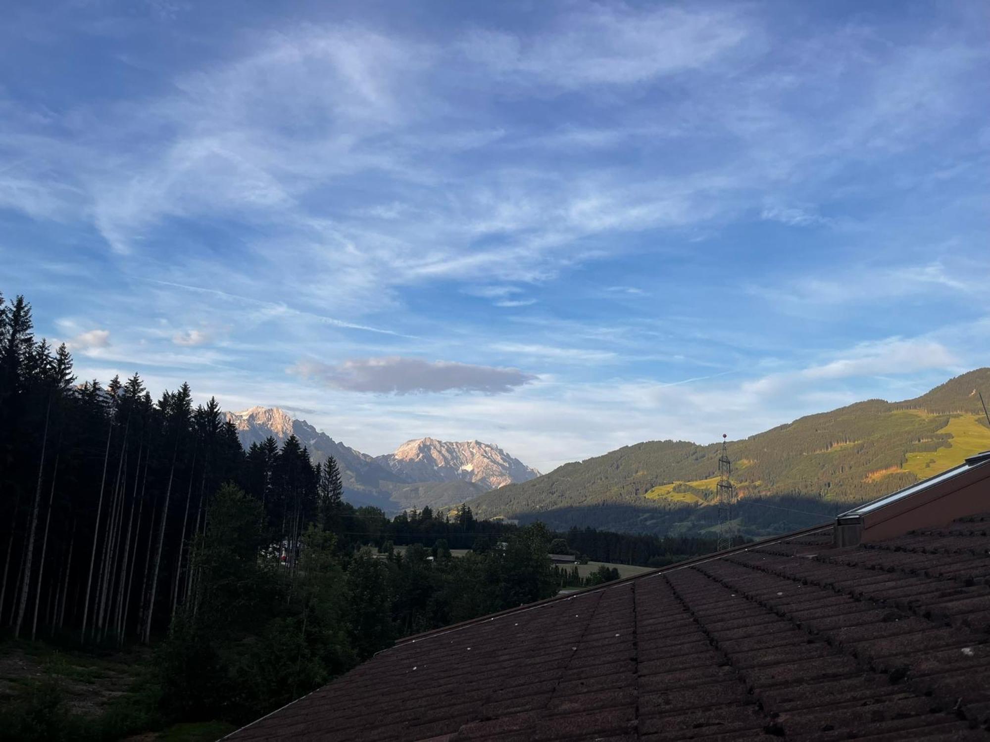 Clc Alpine Centre Hotel Saalfelden Bagian luar foto